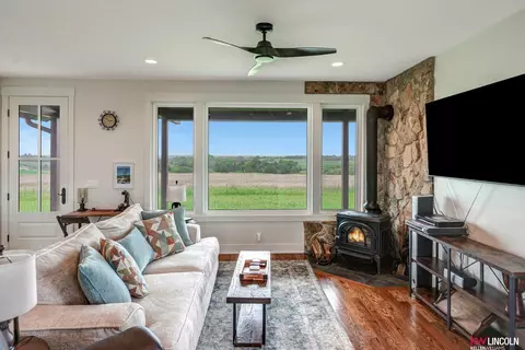 Living - 1015 County Road E Rd, Palmyra, NE 68418 photo 4 of 5