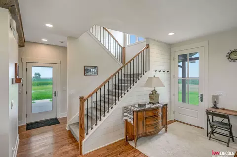 Entry Way - 1015 County Road E Rd, Palmyra, NE 68418 photo 1 of 10