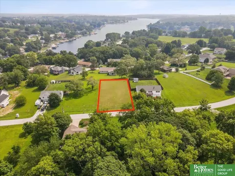 9419 Monroe Rd, Plattsmouth, NE 68048