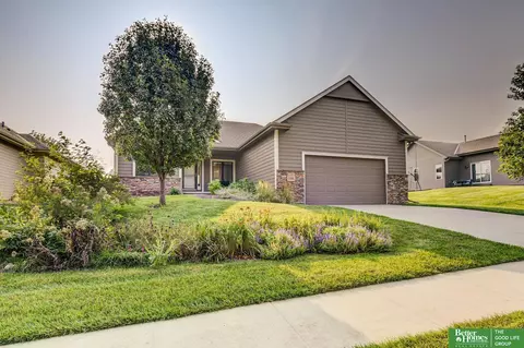 3143 S 134 St, Omaha, NE 68144