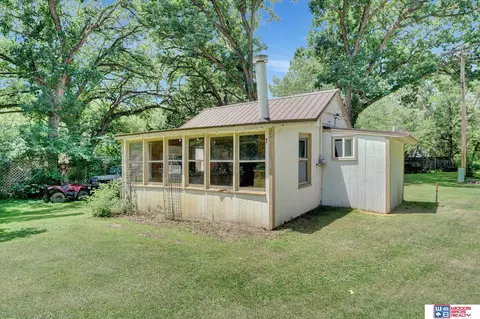 2143 Blue River Lodge Trl #7, Crete, NE 68333