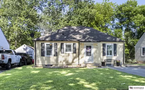 1757 N Linden St, Wahoo, NE 68066