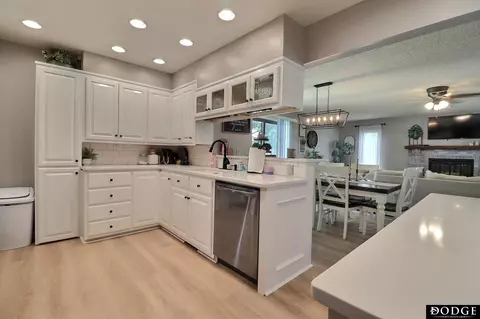 1309 Iowa St, Fremont, NE 68025