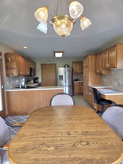 420 N 33rd St, Beatrice, NE 68310 photo 7