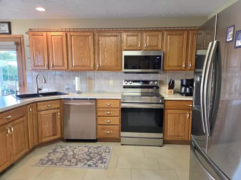 420 N 33rd St, Beatrice, NE 68310 photo 9