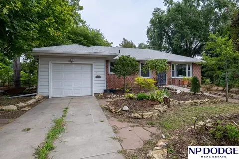 6920 Havelock Ave, Lincoln, NE 68507