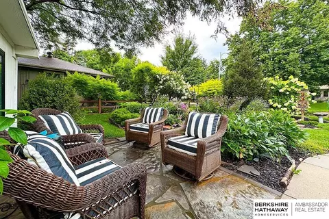 724 Eldorado Dr, Omaha, NE 68154 photo 38