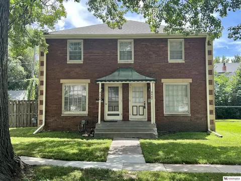 2407 Washington St, Lincoln, NE 68502