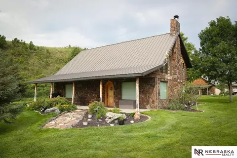 777 Eagle Nest Dr, Valentine, NE 69201 photo 3