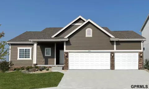 17222 Sumac St, Bennington, NE 68007