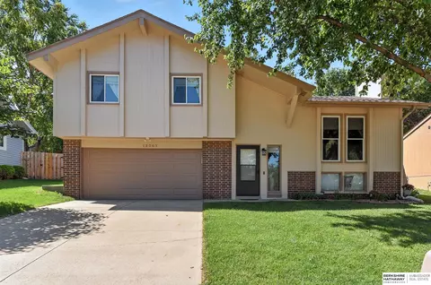 13063 Patrick Cir, Omaha, NE 68164