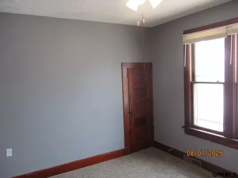 Bedroom - 522 E 3 St, Fremont, NE 68025 photo 2 of 2