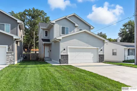 6810 Pacific St, Omaha, NE 68106