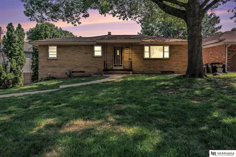 4315 Polk St, Omaha, NE 68107
