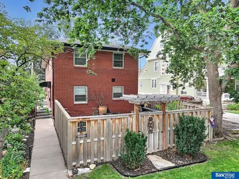 1818 D St, Lincoln, NE 68508