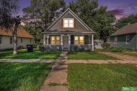 2320 N 65 St, Omaha, NE 68104