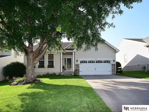 1309 N 208th St, Elkhorn, NE 68022