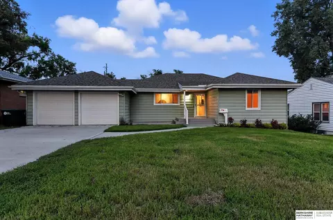 533 N 72nd Ave, Omaha, NE 68114