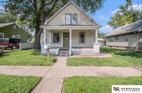 1242 E 4th St, Fremont, NE 68025
