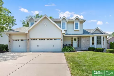 4738 N 136 St, Omaha, NE 68164