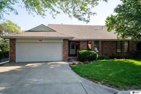 1000 Teton Cir, Lincoln, NE 68510
