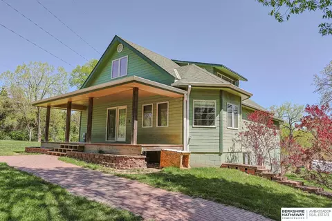 5531 County Road 34, Fort Calhoun, NE 68023