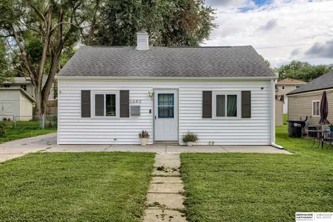 6643 Hamilton St, Omaha, NE 68132