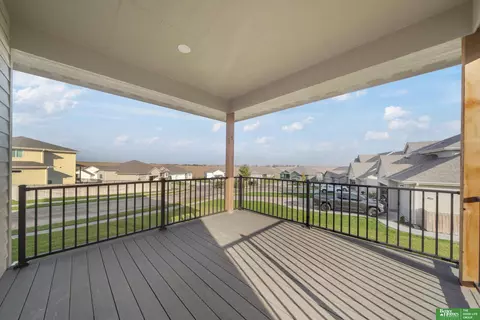 135 N 10th Ave, Springfield, NE 68059 photo 35