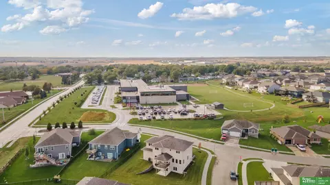 135 N 10th Ave, Springfield, NE 68059 photo 39