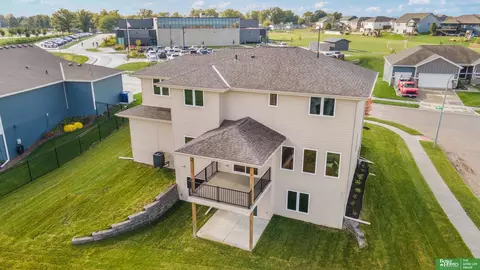 135 N 10th Ave, Springfield, NE 68059 photo 37