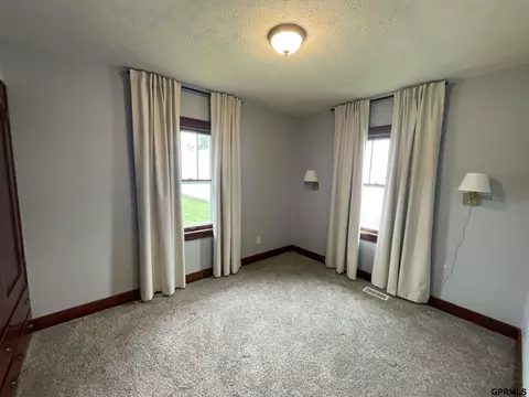 Bedroom - 1228 E St, Geneva, NE 68361 photo 2 of 5