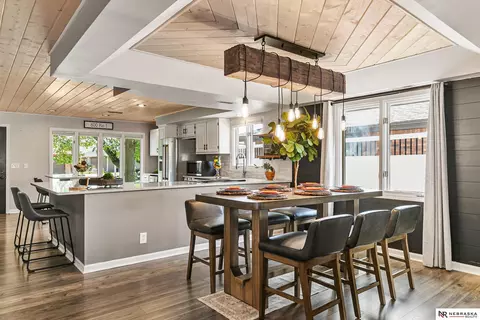 600 Pier 1, Lincoln, NE 68528
