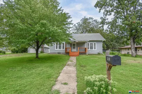 912 W G St, Wymore, NE 68466