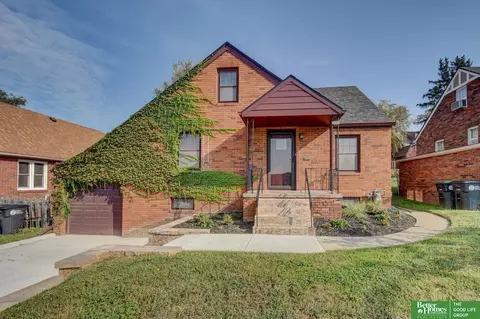 4308 Center St, Omaha, NE 68105