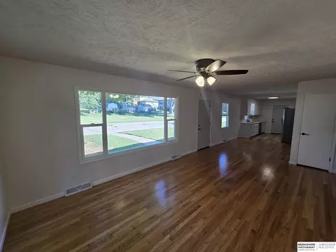 122 Hillside Dr, Bellevue, NE 68005 photo 13