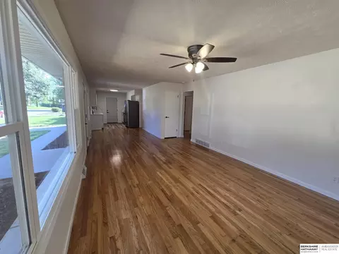 122 Hillside Dr, Bellevue, NE 68005 photo 12