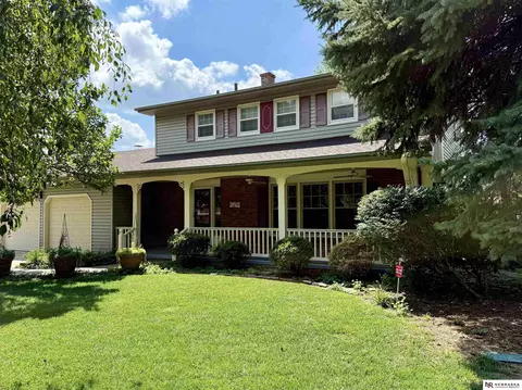 3380 S 114th St, Omaha, NE 68144