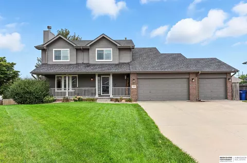 13612 S 41st Cir, Bellevue, NE 68123