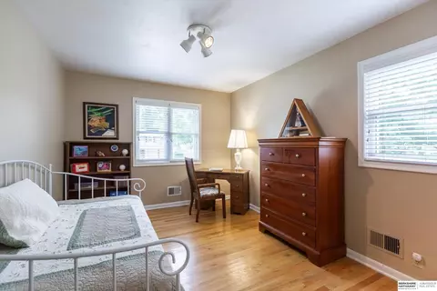 11817 Cedar St, Omaha, NE 68144 photo 34
