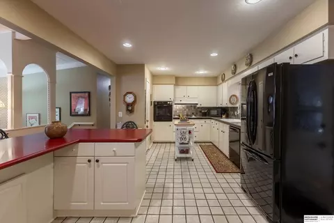 11817 Cedar St, Omaha, NE 68144 photo 16