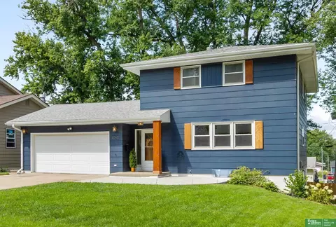 3060 S 48th Ave, Omaha, NE 68106