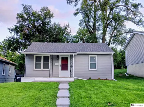 4015 Fort St, Omaha, NE 68111
