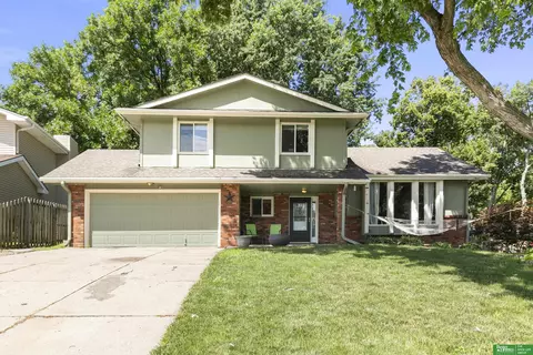 2218 S 162nd Cir, Omaha, NE 68130