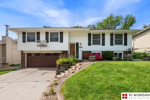 14837 N St, Omaha, NE 68137