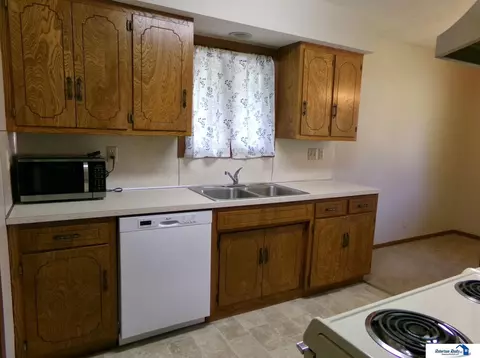 Kitchen - 624 N 8th St, Beatrice, NE 68310 photo 2 of 3