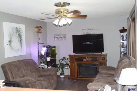 Living - 1607 N 18th St, Beatrice, NE 68310 photo 2 of 3