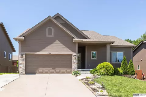 7322 N 140 Ave, Omaha, NE 68142