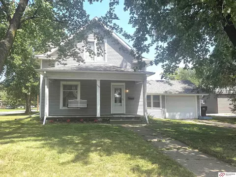 1700 Elk St, Beatrice, NE 68310