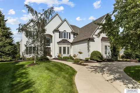 1901 S 182nd Cir, Omaha, NE 68130