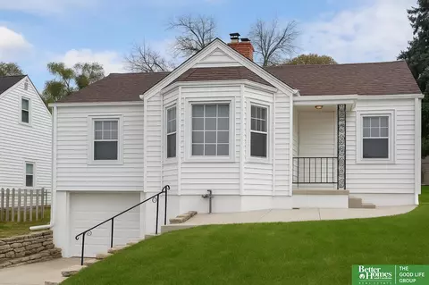 6336 William St, Omaha, NE 68106